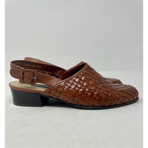 NATURALIZER VNTG GENUINE LEATHER
WEAVE SLINGBACKS Size 8 1/2 N